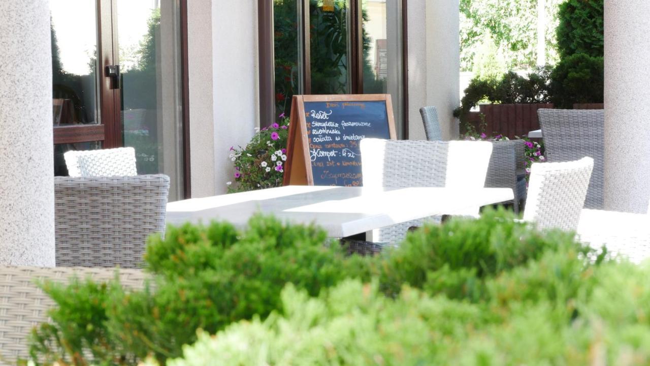 Restauracja Kargul Noclegi Łęczyca Exterior foto